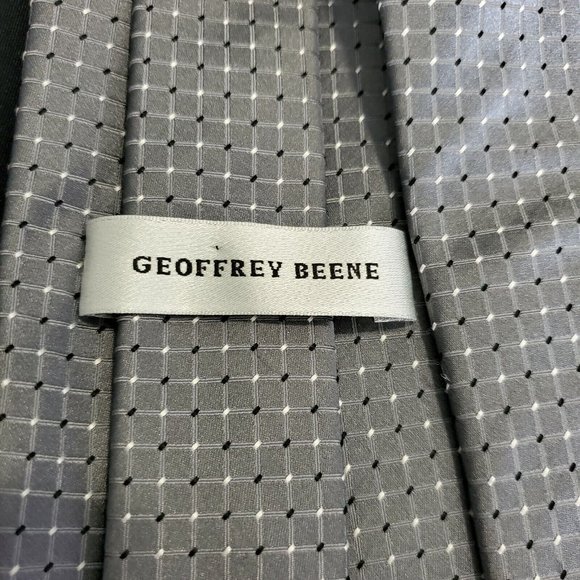 Lot of 11 Brand Name Men's Ties 100% Silk Nicole Miller X'Andrini Geoffrey Beane - Picture 8 of 12